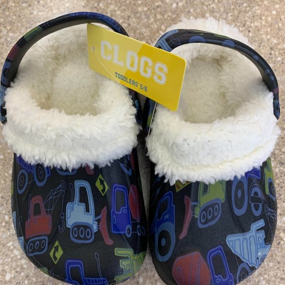 NWT Boys Truck Pattern Clogs - GINA GROUP - Picture 9 of 14